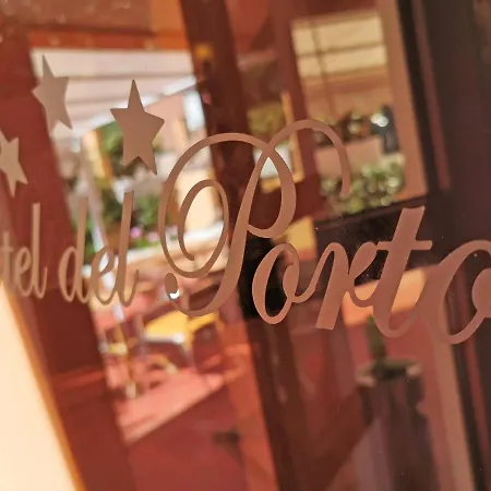Hotel Del Porto 3*