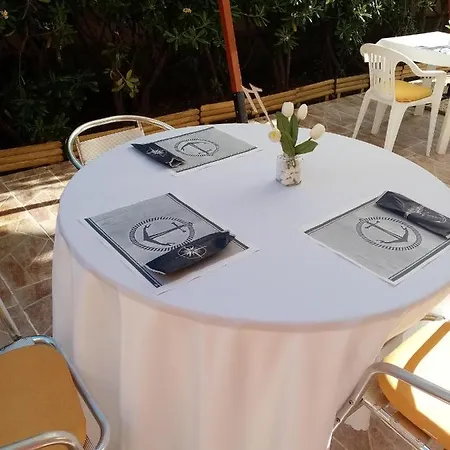 Del Porto Hotell 3*